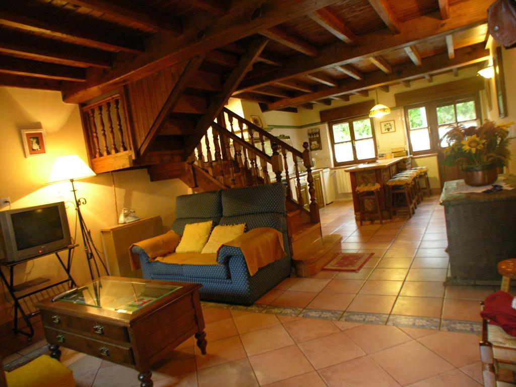Casa Rural La Regoria Carrena de Cabrales Exterior photo